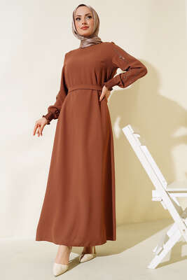 Kolu Taş Süslemeli Kuşaklı Elbise Taba - MUSTİ