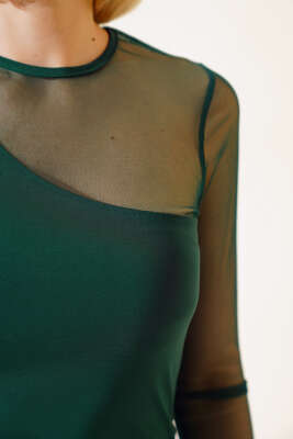 Kolu Tül Detaylı Mini Elbise Zümrüt Yeşili - Kadın Giyim Modelleri