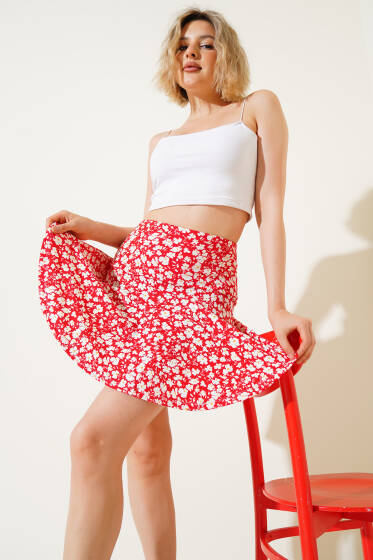 Krinkıl Şort Etek Kırmızı - Kadın Giyim Modelleri