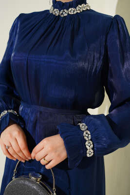 Kristal Taşlı Şifon Elbise Lacivert - Elbise