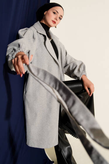  Kruvaze Yaka Balon Kol Kuşaklı Kaban Gri - Kaban