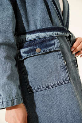 Kruvaze Yaka Bel Bağlamalı Kot Trençkot Açık Mavi - Trençkot