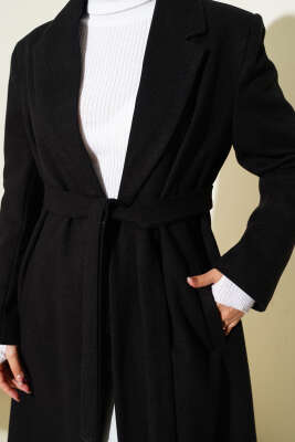 Kruvaze Yaka Cepli Kaşe Kaban Siyah - Kaban