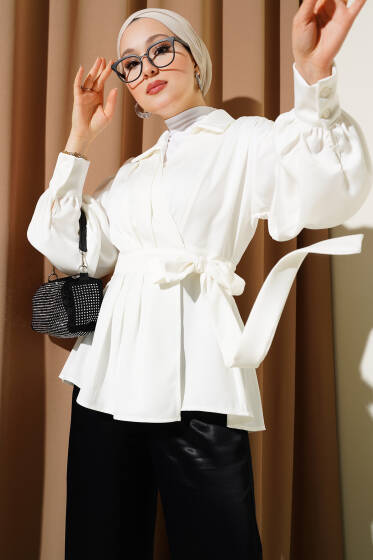 Kruvaze Yaka Dökümlü Saten Bluz Ekru - Bluz