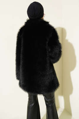 Kruvaze Yaka Düğmeli Kürklü Mont Siyah - Mont