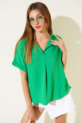 Kruvaze Yaka Kısa Kol Bluz Yeşil - Kadın Giyim Modelleri