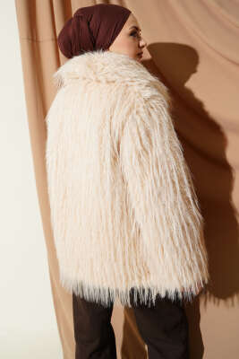 Kruvaze Yaka Kürklü Mont Bej - Mont