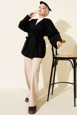 Kruvaze Yaka Kuşaklı Kaşe Ceket Siyah - Ceket