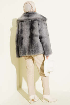 Kruvaze Yaka Salaş Cepli Kürk Mont Gri - Mont