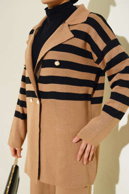 Kruvaze Yaka Salaş Triko İkili Takım Büsküvi Siyah - Triko İkili Takım