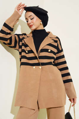 Kruvaze Yaka Salaş Triko İkili Takım Büsküvi Siyah - Triko İkili Takım