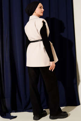 Kruvaze Yaka Vatkalı Kemerli Yelek Bej - Yelek