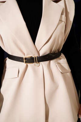 Kruvaze Yaka Vatkalı Kemerli Yelek Bej - Yelek