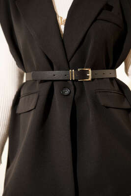 Kruvaze Yaka Vatkalı Kemerli Yelek Siyah - Yelek