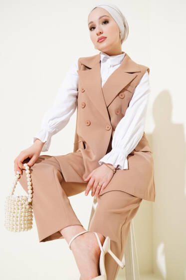 Kruvaze Yaka Yelekli İkili Takım Camel - İkili Takım