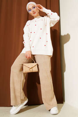 Küçük Kalp Nakışlı Triko Kazak Taş - Yılın Fırsatı