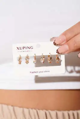 Küçük Taş Detaylı Küpe Gold - Küpe