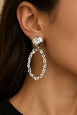 Küçük Taşlı Oval Küpe Gümüş 