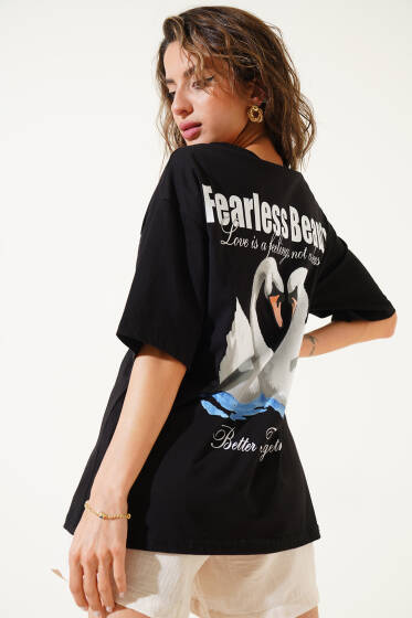 Kuğu Baskılı T-shirt Siyah - Kadın Giyim Modelleri