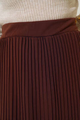 Kumaşı Piliseli Kalem Etek Kahve - Yılın Fırsatı