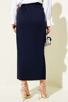 Kumaşı Piliseli Kalem Etek Lacivert - Uzun Etek