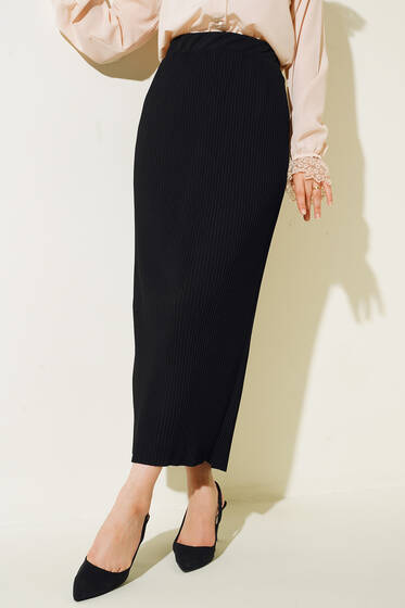 Kumaşı Piliseli Kalem Etek Siyah - Yılın Fırsatı