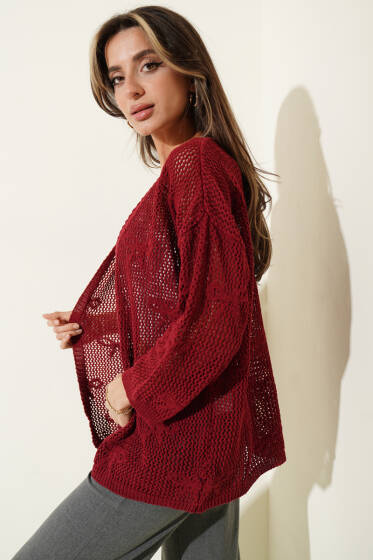 Kurdele Desenli Delikli Hırka Bordo - Kadın Giyim Modelleri