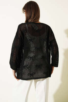 Kurdele Desenli Delikli Hırka Siyah - Hırka