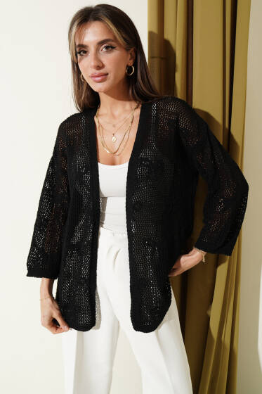 Kurdele Desenli Delikli Hırka Siyah - Kadın Giyim Modelleri