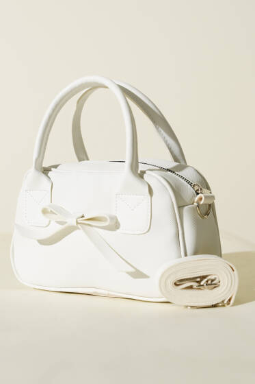 Kurdele Detaylı Kol Çantası Beyaz - Kol Çantası