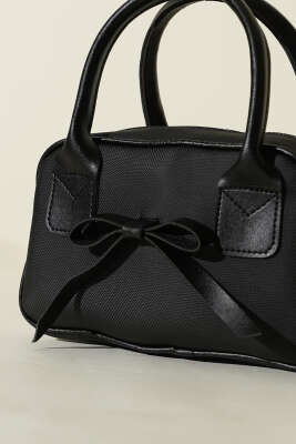 Kurdele Detaylı Kol Çantası Siyah - Kol Çantası