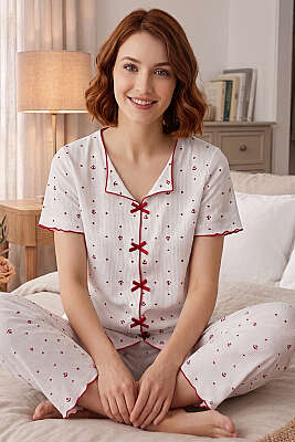 Kurdele Detaylı Yıldız Baskılı Kısa Kol Pijama Takımı Kırmızı 