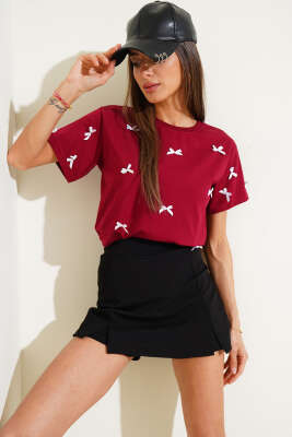 Kurdele Fiyonklu T-shirt Bordo - Yılın Fırsatı