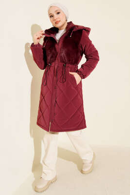 Kürk Detaylı Kapüşonlu Kapitone Mont Bordo - Mont