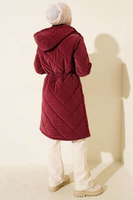 Kürk Detaylı Kapüşonlu Kapitone Mont Bordo - Mont