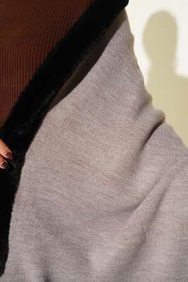 Kürk Detaylı Omuz Şalı Vizon - Omuz Şalı