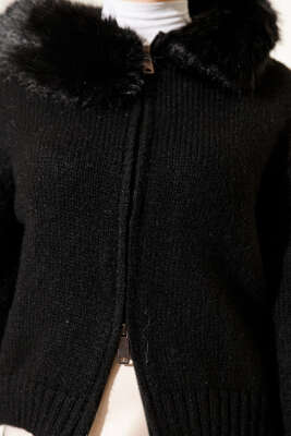 Kürk Kapüşonlu Fermuarlı Kısa Triko Hırka Siyah - Hırka