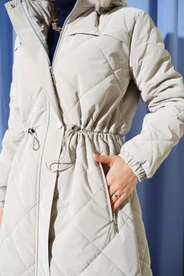 Kürk Kapüşonlu Kapitone Uzun Mont Taş - Mont