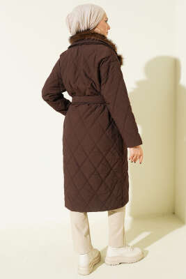 Kürk Yakalı Düğmeli Kapitone Mont Kahve - Mont