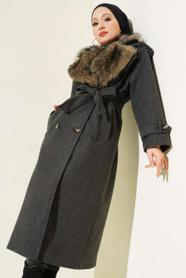 Kürk Yakalı Düğmeli Kaşe Kaban Füme - Kaban