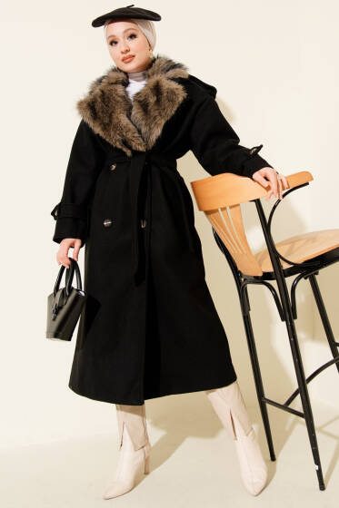 Kürk Yakalı Düğmeli Kaşe Kaban Siyah - Kaban