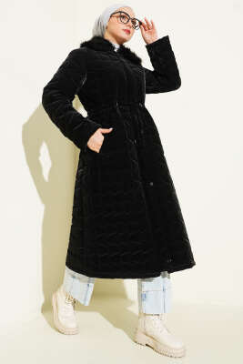 Kürk Yakalı Fermuarlı Uzun Kapitone Mont Siyah 