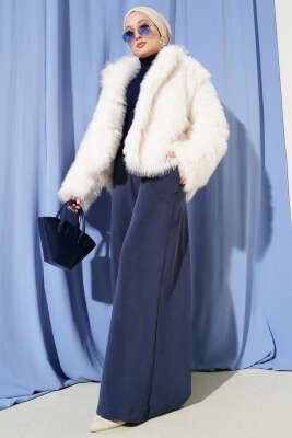 Kürklü Düğmeli Kısa Mont Ekru - Mont