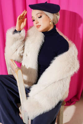 Kürklü Düğmeli Kısa Mont Taş 