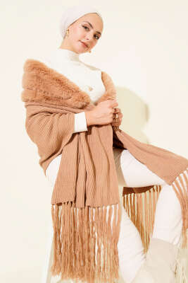 Kürklü Omuz Şalı Latte - Omuz Şalı