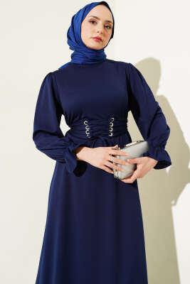 Kuş Gözü Kuşaklı Elbise Lacivert - Tesettür Elbise
