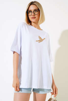 Kuş Pul Desenli T-shirt Beyaz - Kadın Giyim Modelleri