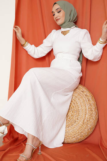 Kuşağı Tokalı Elbise Ekru - Tesettür Elbise