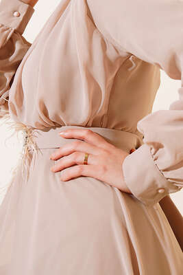 Kuşağı Tül Detaylı Şifon Elbise Bej - Thumbnail