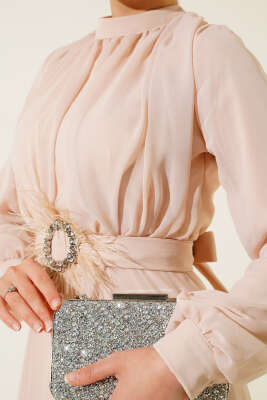 Kuşağı Tül Detaylı Şifon Elbise Krem - Tesettür Elbise